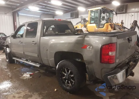 2013 Chevrolet Silverado 2500Hd Ltz z USA, uszkodzony, nr VIN 1GC1KYC81DF148787